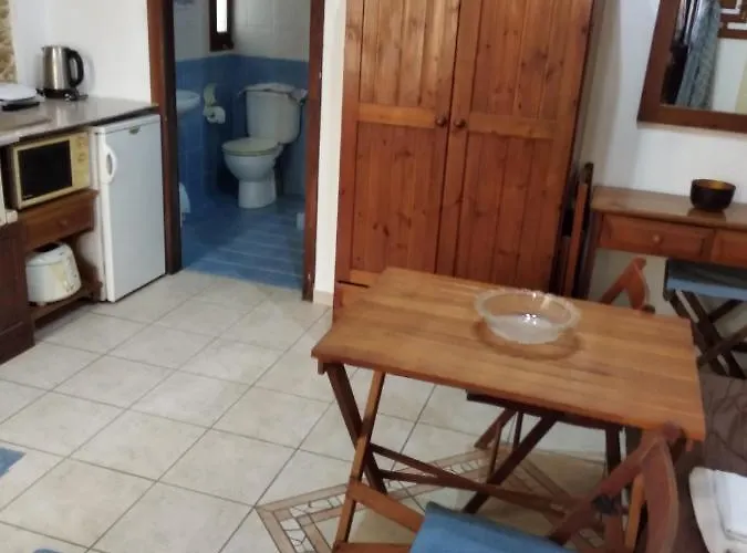 Stone House Classic Апартаменты *