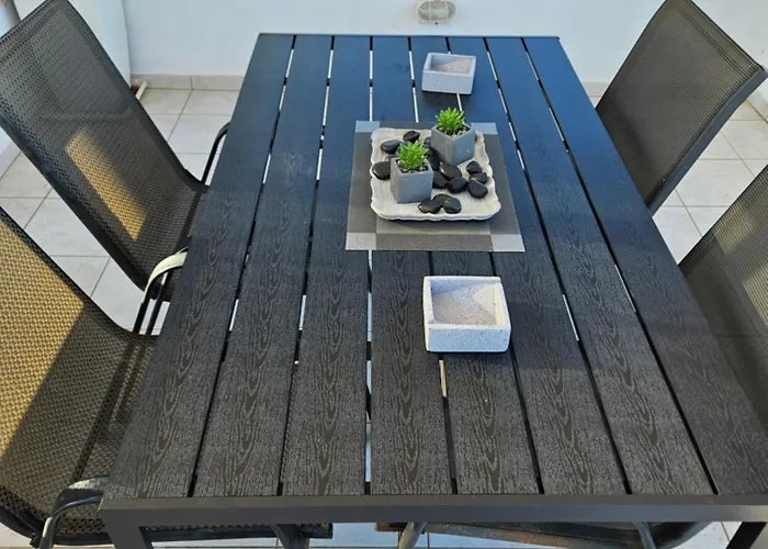 Stone House Classic *